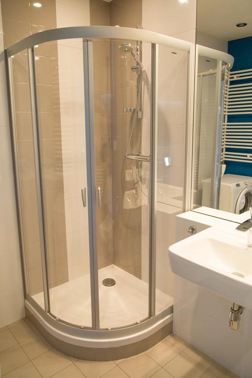Modern Apartment In City Center Krakkó Kültér fotó