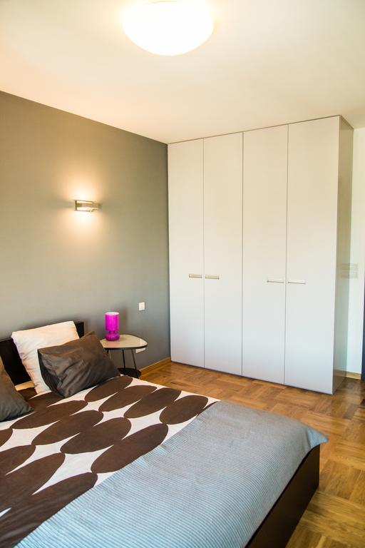 Modern Apartment In City Center Krakkó Kültér fotó